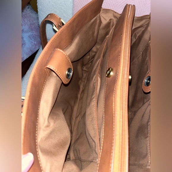 Chic Brown Leather Tote Bag for Laptop - Picture 8 of 9